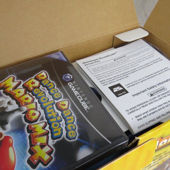 NEW OPEN BOX Dance Dance Revolution Mario Mix Nintendo Sealed GameCube Game - Picture 12 of 15